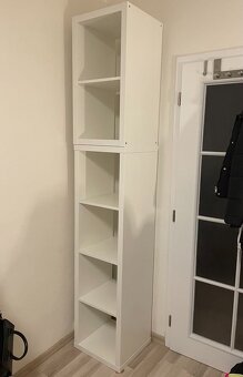 IKEA: MALM komoda a KALAX police - 2