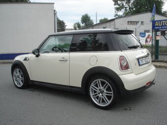 Mini Cooper 1.6 D - 2