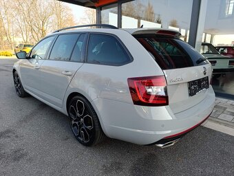Škoda Octavia 2.0 TSI RS - 2