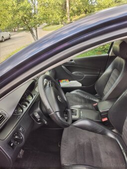 Volkswagen Passat - 2