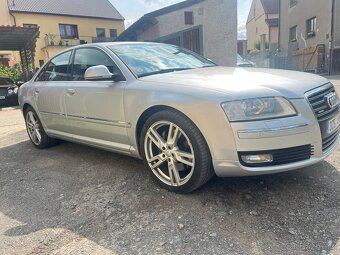 Audi a8 - 2