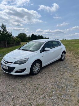 Opel Astra J - 2
