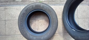 195/70/15C 104/102R - 2