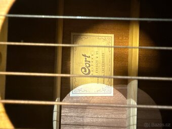 Kytara cort earth 70 w ns + stojan - 2