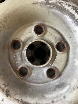 Letní pneumatiky s ocelovými disky VW T4 - 2