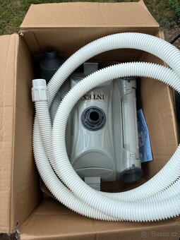 Vysavač intex - 2
