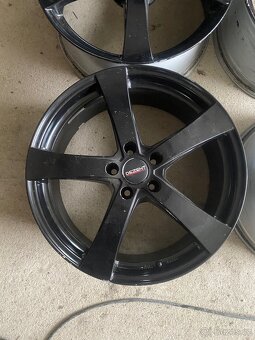 Kola Dezent R19, 5x112 - 2