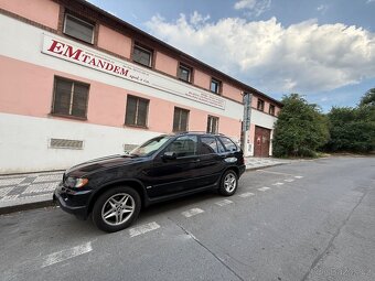 BMW X5 135 kw - 2