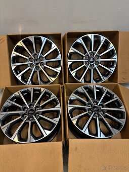 Alu Kola Ford Transit Custom R19 Nový model  Originál - 2