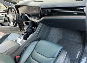 Prodám Volkswagen Touareg - 2
