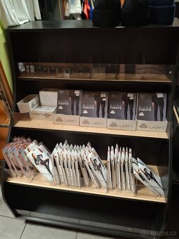 Pult  na punčocháče - 2