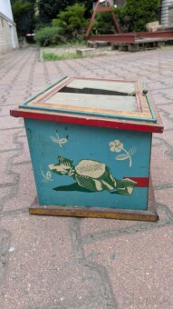 Tomby - velká plechovka na bonbóny - 2