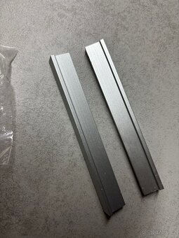 Úchyty na nábytek - 2