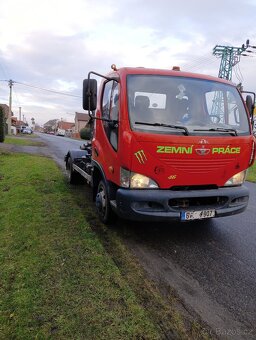 Hákový nosič kontejnerů Avia D75 - 2