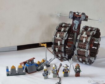 LEGO Castle 7041 - Bojové kolo - 2