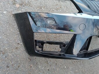 Skoda Octavia 3 RS - přední nárazník - 2