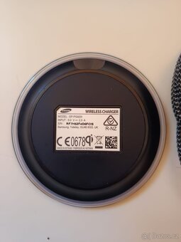 Bezdrátová nabíječka Samsung - 2