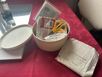 retro autolékárnička značky Agba doplněk aut ČSSR - 2