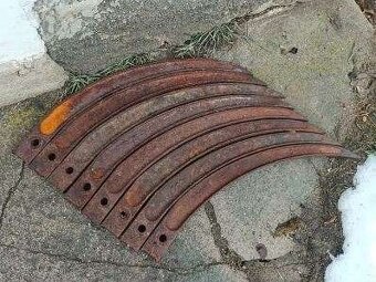 Nakladač UNHZ 500   Hroty - 2