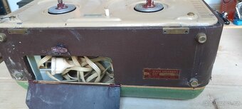 Magnetofon Tesla - 2