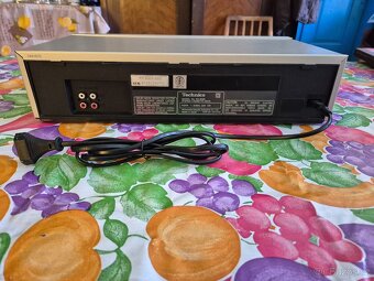 Technics RS-B305 Stereo Cassette Deck - 2