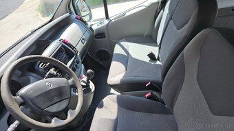 Renault Trafic - 2