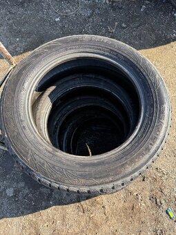 215/60 R17 100H - 2