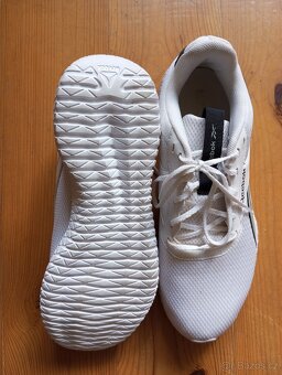 Reebok - 2