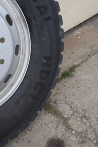 Pneumatika 325/95 R24 - 2