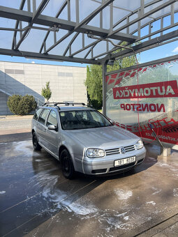Volkswagem Golf IV 1.6 benzin - 2