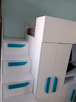 Patrová postel Mirjan se skříní a stolem, palanda - 2