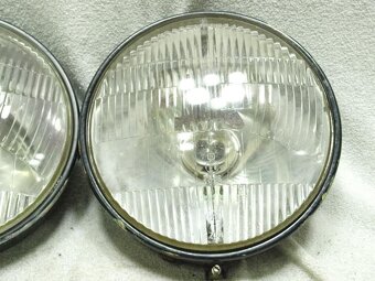 ŠKODA 100 110 110R ORIG PŘEDNÍ SVĚTLA 2KS - 2