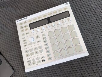 MIDI Kontroler Native Instruments Maschine MK II - 2