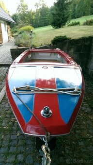 Loď sport 25 s přívěsem - 2