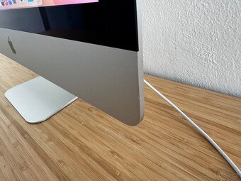 iMAC 21,5“ 3.6 GHZ I3, 8GB RAM, 250GB SSD RadeonPro 555X 2GB - 2