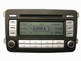 Autorádio VW RCD 300 pro VW Golf V, Passat B6, Touran, atd. - 2