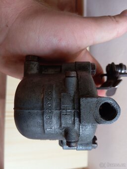 Prodám karburátor Solex 30 BFL - 2