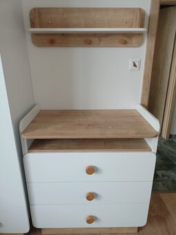 Rostoucí nábytek do dětského pokoje Čilek - 2