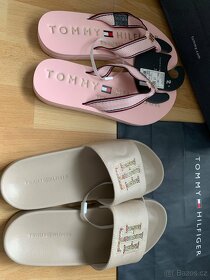 Nove boty Tommy Hilfiger vel 39 pantofle,zabky - 2