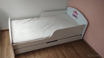 Pěkná dětská postel - 2