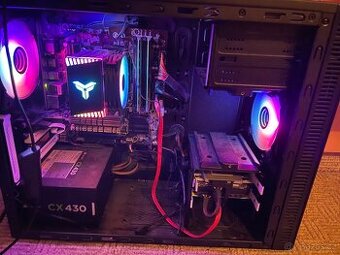 Prodám herní počítač Intel i7 4790 16gb ram grafika 4g - 2