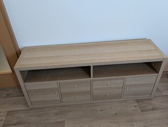 IKEA KALLAX Stolek pod TV - 2