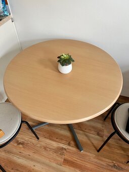 Jídelní stůl kulatý, průměr/šířka 90cm - 2