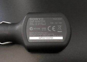 Nabíječka Sony Playstation / Adaptér do auta 12V - 2