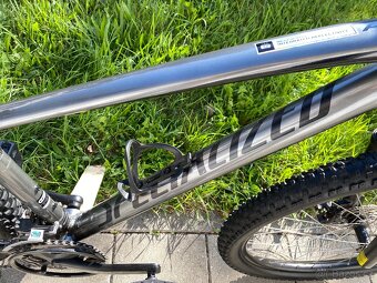 27.5" horské kolo Specialized Pitch rám M 16" - 2