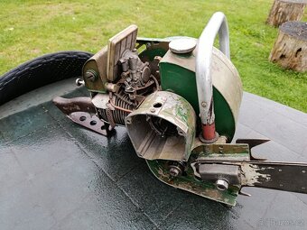 Stará motorová pila jmp 40 - 2