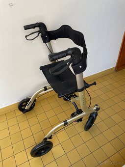 Chodítko DMA 101 - 2