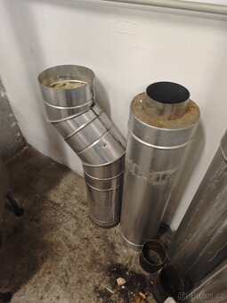 Prodám nerezový komín 130mm - 2
