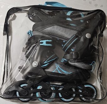 Kolečkové brusle a chrániče - 2