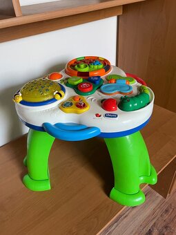 Hrací stoleček Chicco - 2